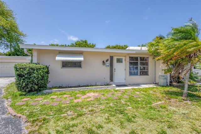 2 of 44 - 27 Robalo Court, North Palm Beach, FL