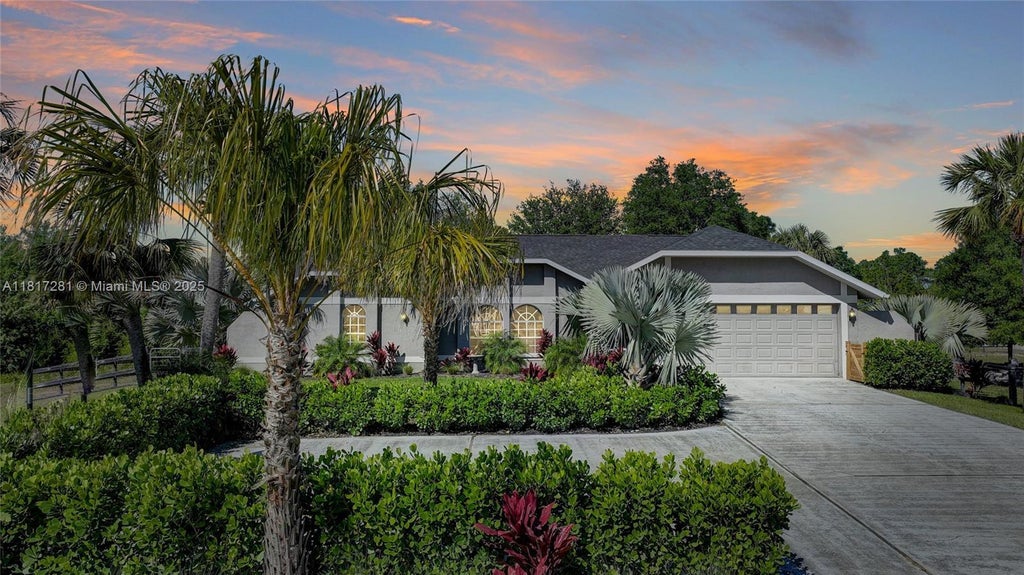 421 Dayton, Lehigh Acres