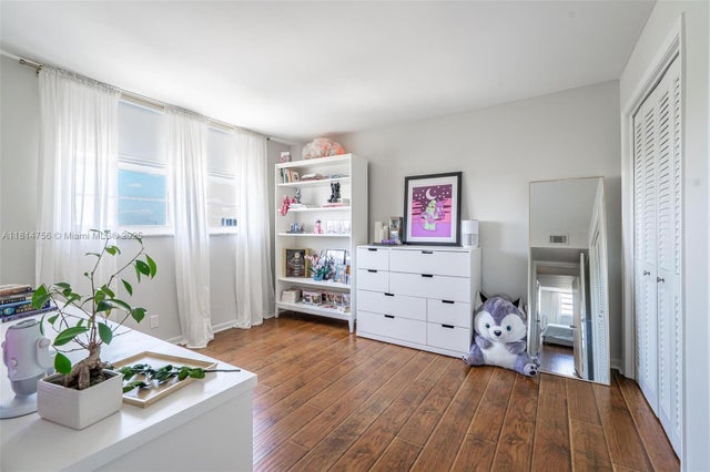 5 of 24 - 1811 Jefferson St 710, Hollywood, FL