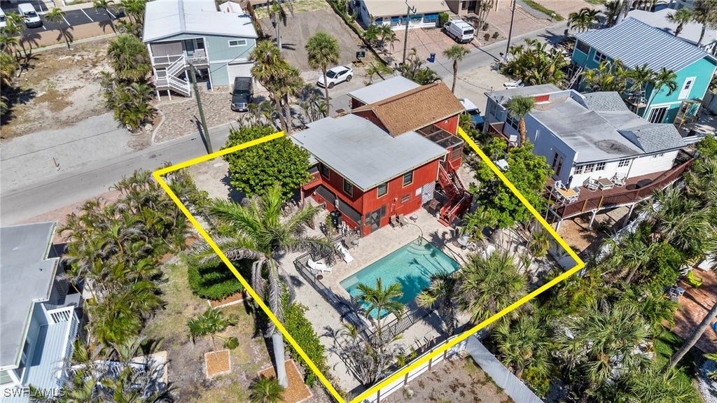 210 Miramar St, Fort Myers Beach