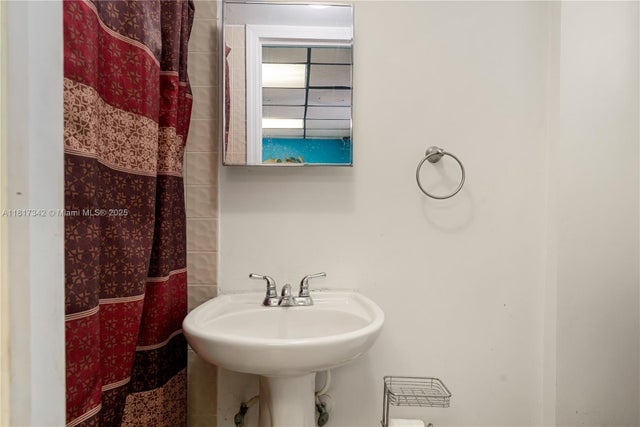 5 of 21 - 1500 Ocean Bay Dr H12, Key Largo, FL
