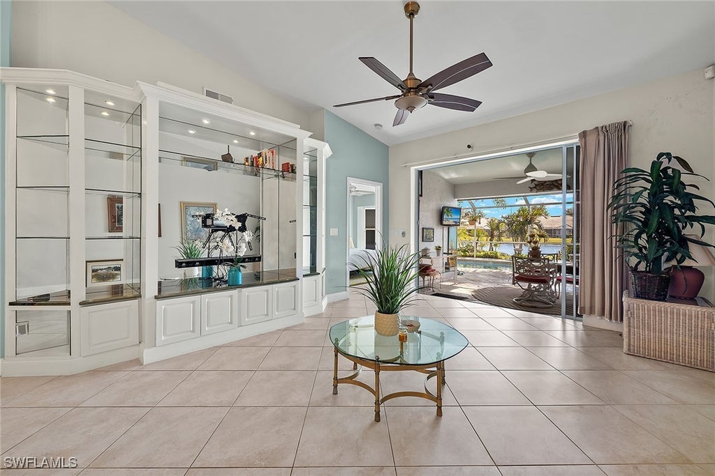 550 Captn Kate Ct 22, Naples
