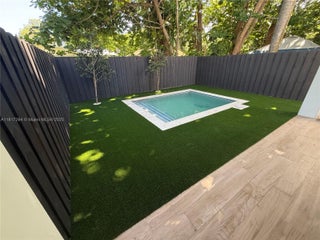 Photo of Listing #A11817264