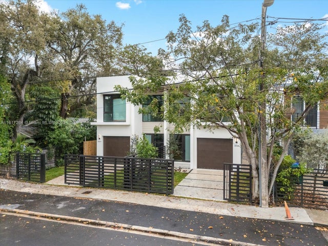 2 of 38 - 3614 Thomas Ave, Miami, FL