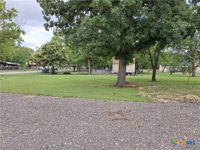 480 E Avenue R, Belton