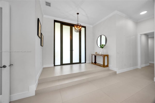 4 of 40 - 6730 Sw 141st St, Palmetto Bay, FL