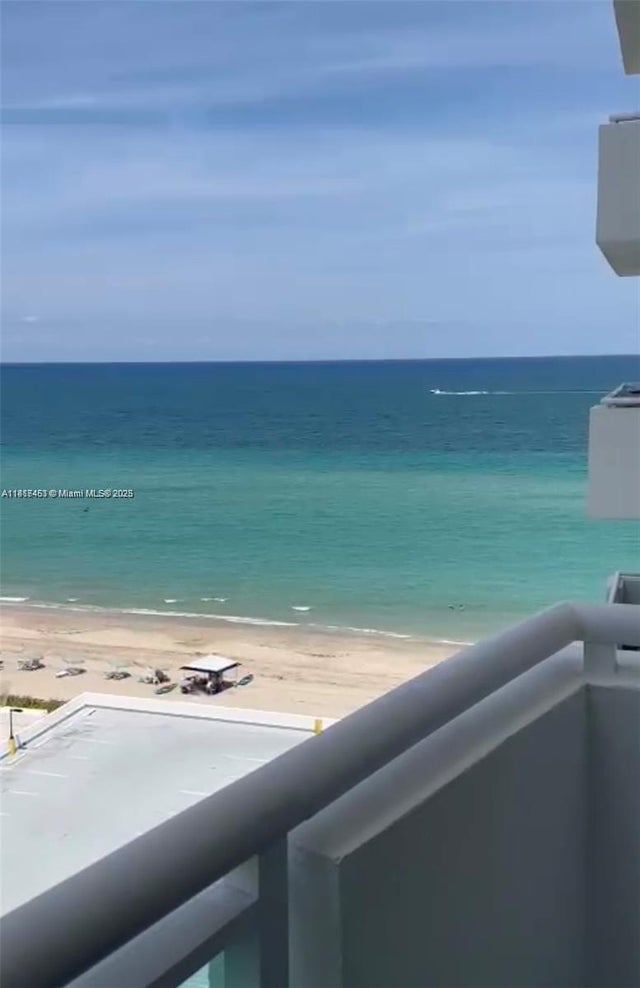 5 of 11 - 3001 S Ocean Dr 1007, Hollywood, FL