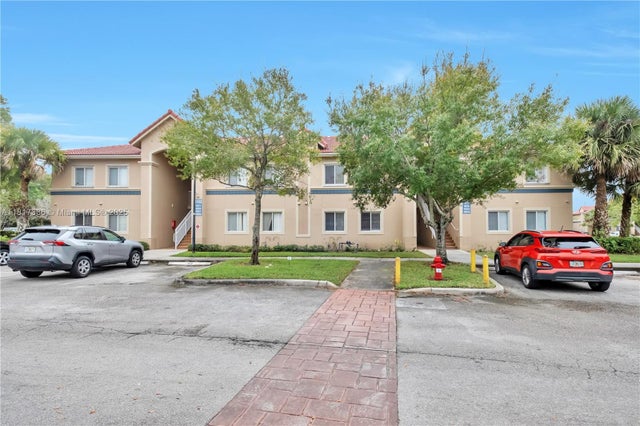 2 of 19 - 1103 Golden Lakes Blvd 1013, West Palm Beach, FL
