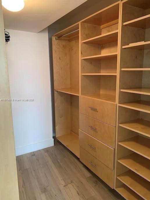 4 of 12 - 6039 Collins Ave 1131, Miami Beach, FL