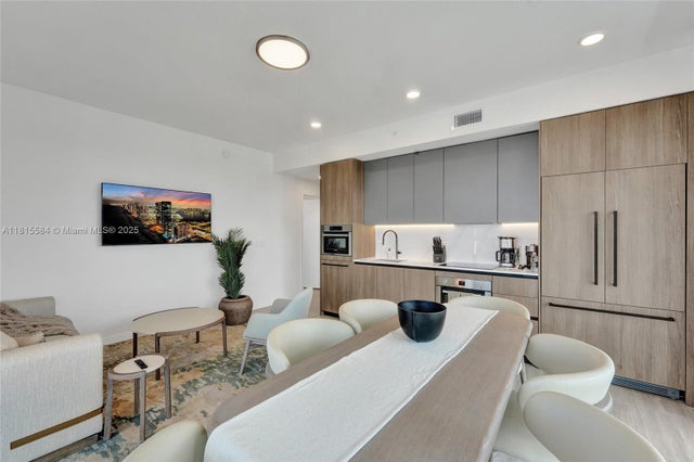 5 of 34 - 580 72nd St 1712, Miami, FL