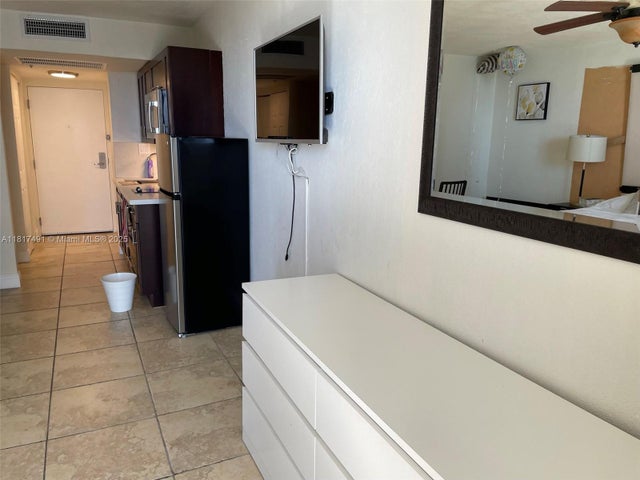 3 of 5 - N/A, Sunny Isles Beach, FL