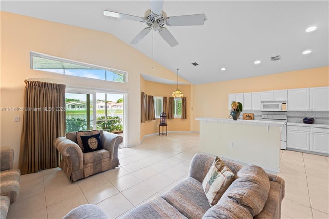 5 of 32 - 5402 Nw 110th Ave, Doral, FL