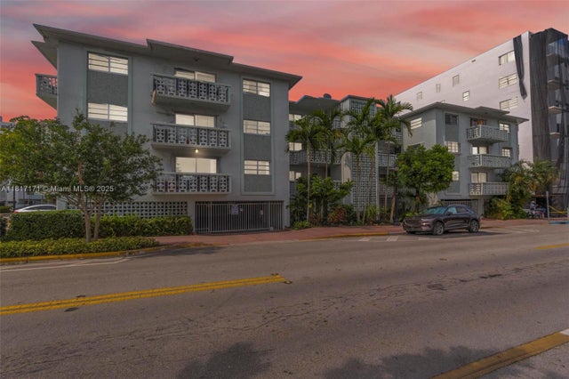 1 of 27 - 1100 11th St 208, Miami Beach, FL