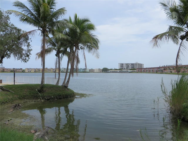 1 of 20 - 1400 Ne 191st St 308, Miami, FL