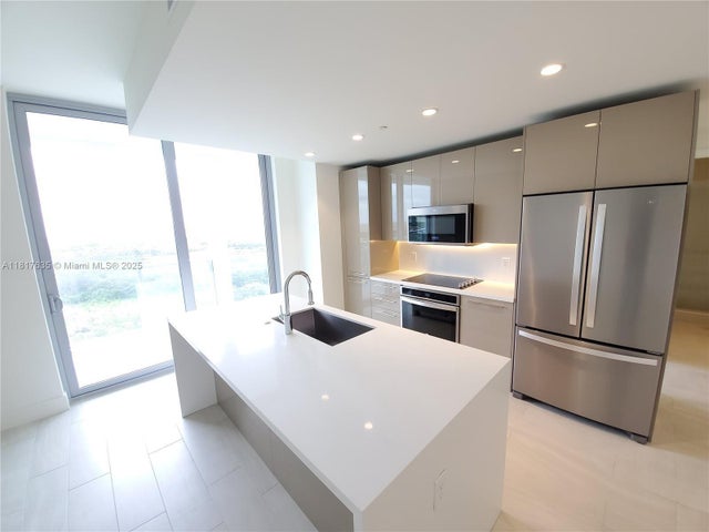 2 of 28 - 2000 Metropica Way 1401, Sunrise, FL