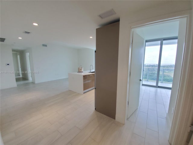 4 of 28 - 2000 Metropica Way 1401, Sunrise, FL