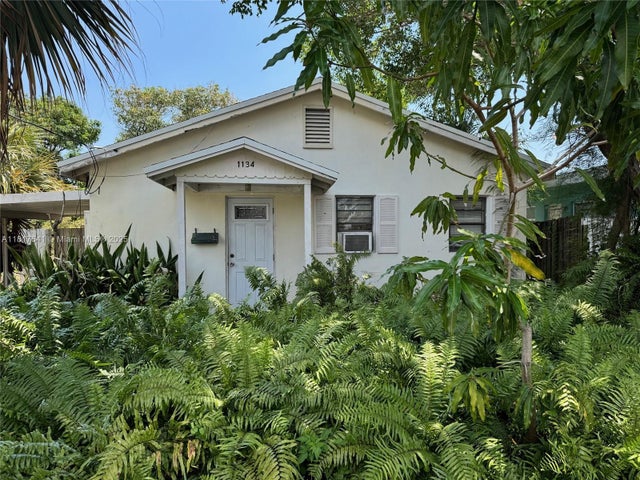 1 of 9 - 1134 Ne 5th Ter, Fort Lauderdale, FL