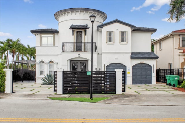 3 of 52 - 6403 Sw 162nd Path, Miami, FL