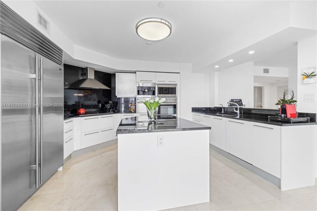 4 of 55 - 1331 Brickell Bay Dr 4001, Miami, FL
