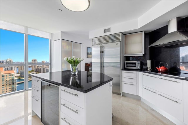 5 of 55 - 1331 Brickell Bay Dr 4001, Miami, FL