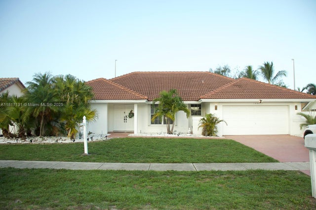 1 of 21 - 1550 Sw 52nd Ter, Plantation, FL