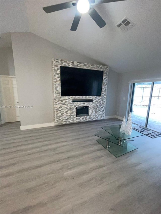 4 of 21 - 1550 Sw 52nd Ter, Plantation, FL