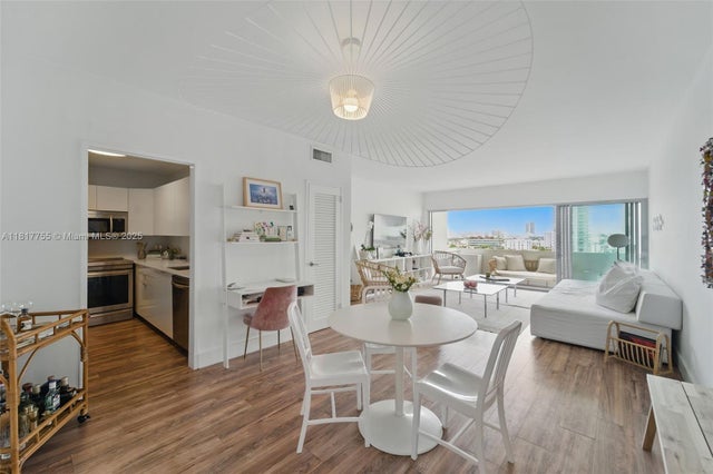 1 of 18 - 3 Island Ave 12j, Miami Beach, FL