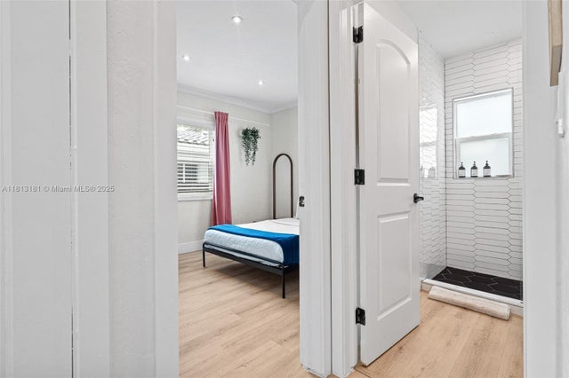 4 of 37 - 1636 Arthur St, Hollywood, FL