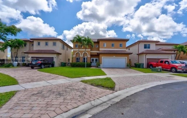 2 of 27 - 2967 Ne 42nd Ave, Homestead, FL