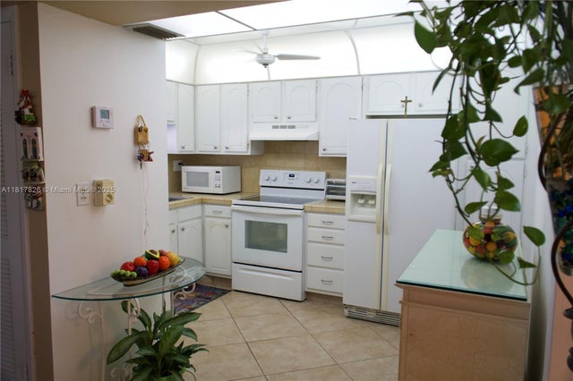 5 of 18 - 9820 S Hollybrook Lake Dr 106, Pembroke Pines, FL