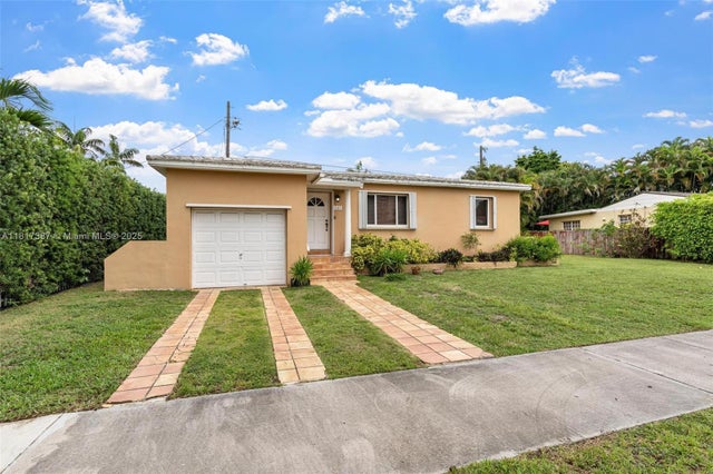 2 of 25 - 3241 Sw 20th St, Miami, FL