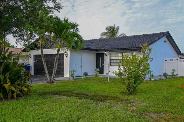 1 of 11 - 2449 Nw 123rd Ave, Coral Springs, FL