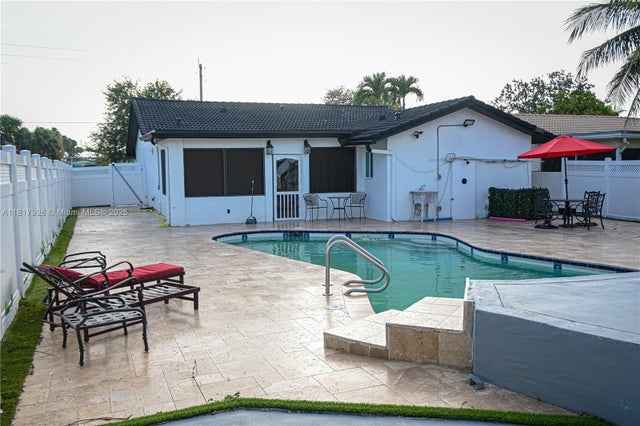 4 of 11 - 2449 Nw 123rd Ave, Coral Springs, FL