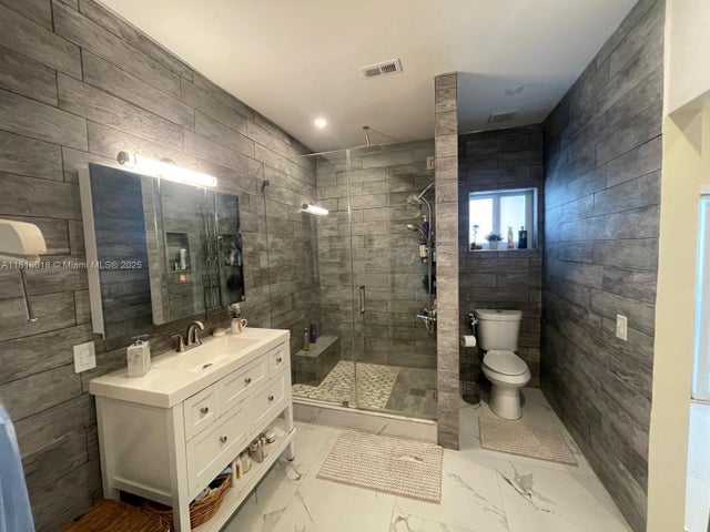 3 of 18 - 12453 Sw 197th Ter, Miami, FL