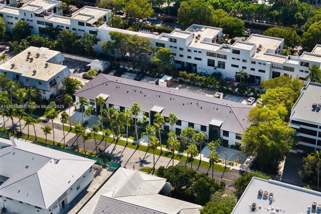 3 of 27 - 200 Sunrise Dr 200a, Key Biscayne, FL