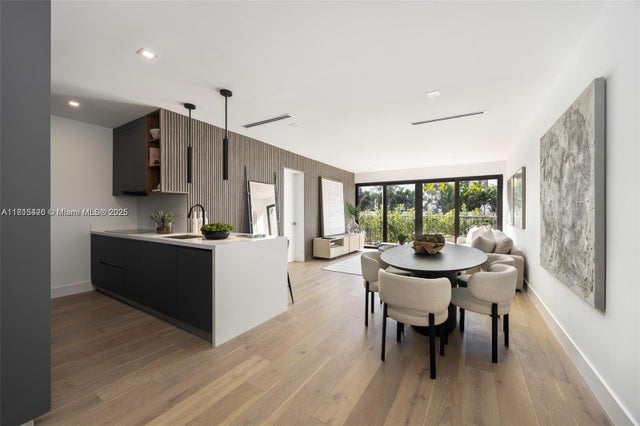 4 of 27 - 200 Sunrise Dr 200a, Key Biscayne, FL