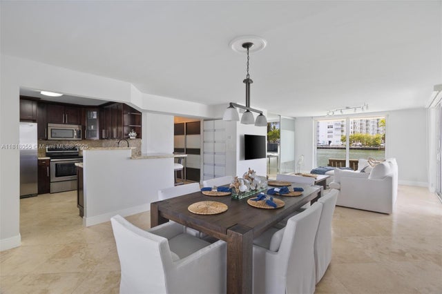5 of 42 - 4000 Ne 170th St 108, North Miami Beach, FL