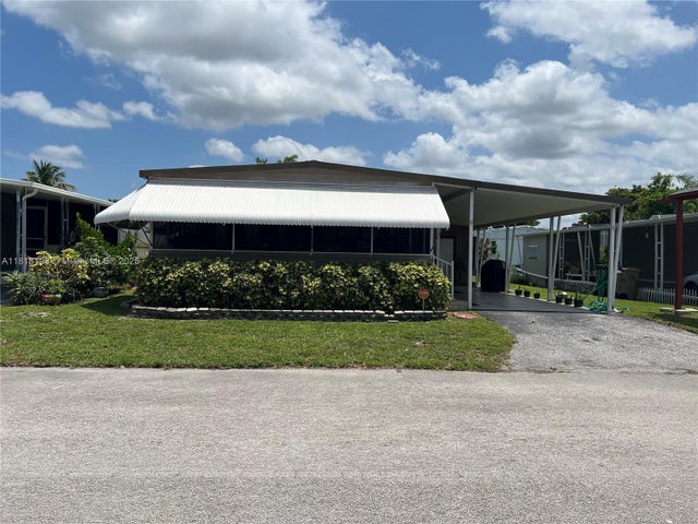 1 of 25 - N/A, Davie, FL