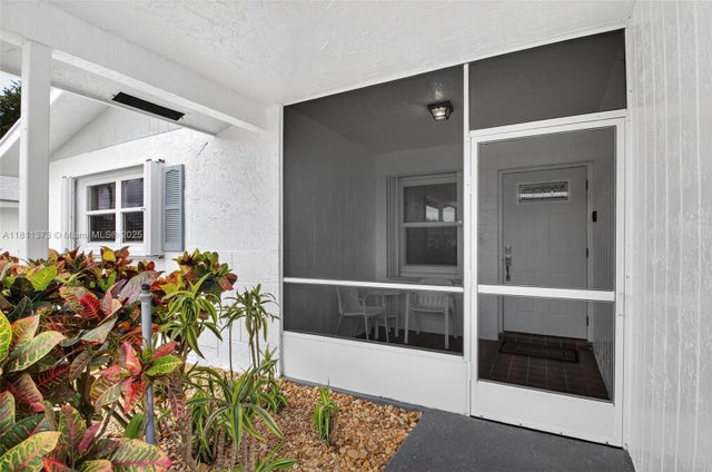 2 of 62 - 3810 Rowena Cir, West Palm Beach, FL