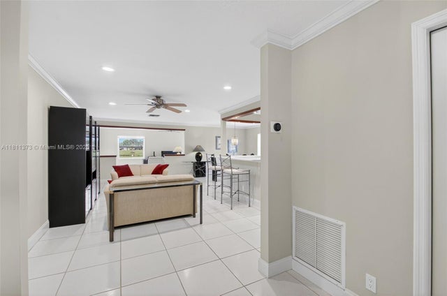 5 of 62 - 3810 Rowena Cir, West Palm Beach, FL