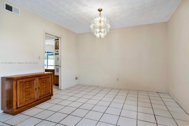 5 of 21 - 8980 Sw 59th St, Miami, FL