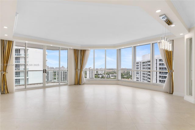 4 of 43 - 21150 Point Place Lph 2902, Aventura, FL