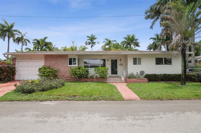 1 of 15 - 1231 N 15th Ct, Hollywood, FL