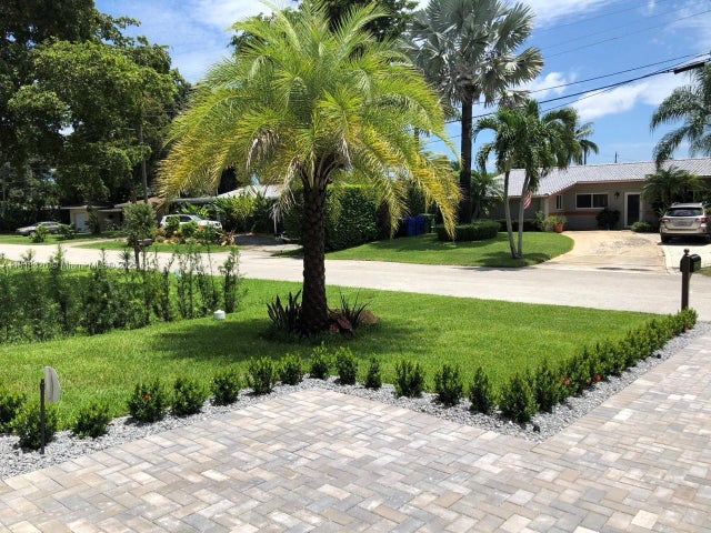 4 of 16 - 1951 Sw 28th Ave, Fort Lauderdale, FL