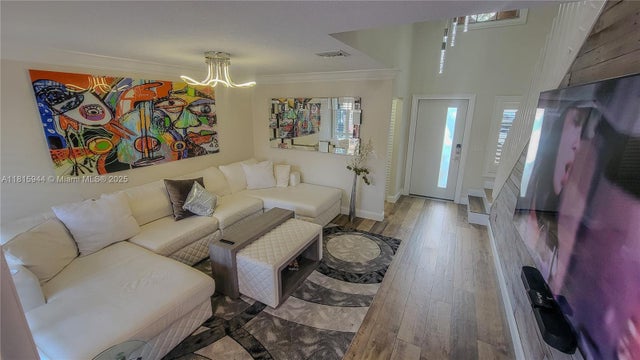 5 of 39 - 9894 Nw 2nd Ct, Plantation, FL