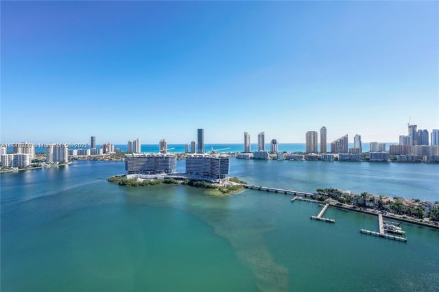 3 of 33 - 3201 Ne 183rd St 3106, Aventura, FL
