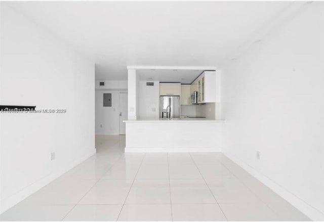 5 of 11 - 1800 Nw 24th Ave 910, Miami, FL