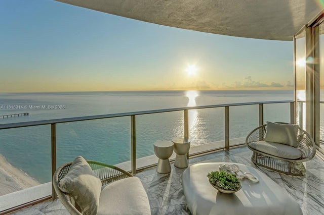 2 of 62 - 15701 Collins Ave 3101, Sunny Isles Beach, FL