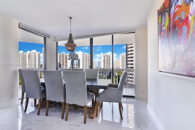 2 of 15 - 1000 W Island Blvd 1404, Aventura, FL