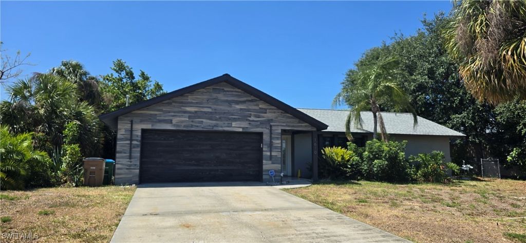 1610 Cornwallis Pkwy, CAPE CORAL